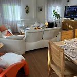 Engel Ingold Bärgblümli Alpehytte